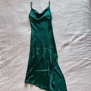 Petal & Pup Cyprus Midi Dress